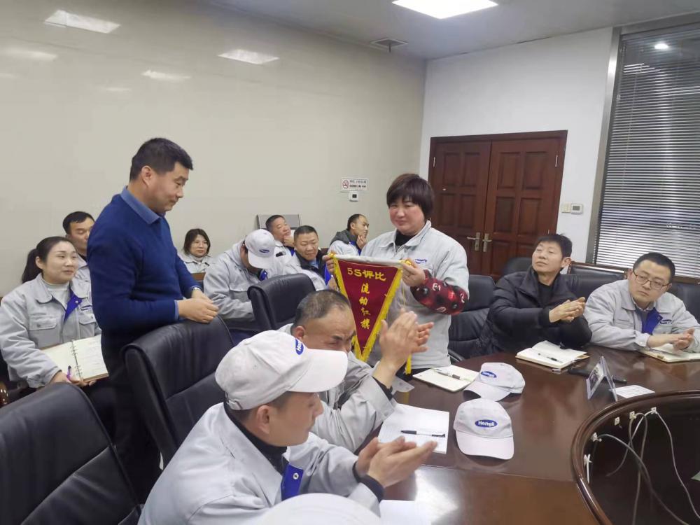 人妻夜夜爽天天爽三区麻豆AV网站